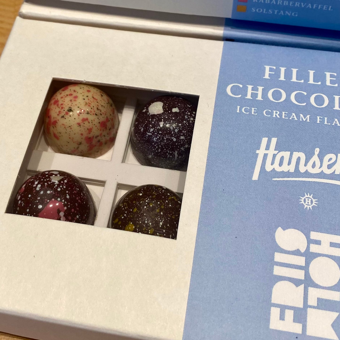 Friis-Holm - HANSENS IS, Fyldte chokolader 8 stk.
