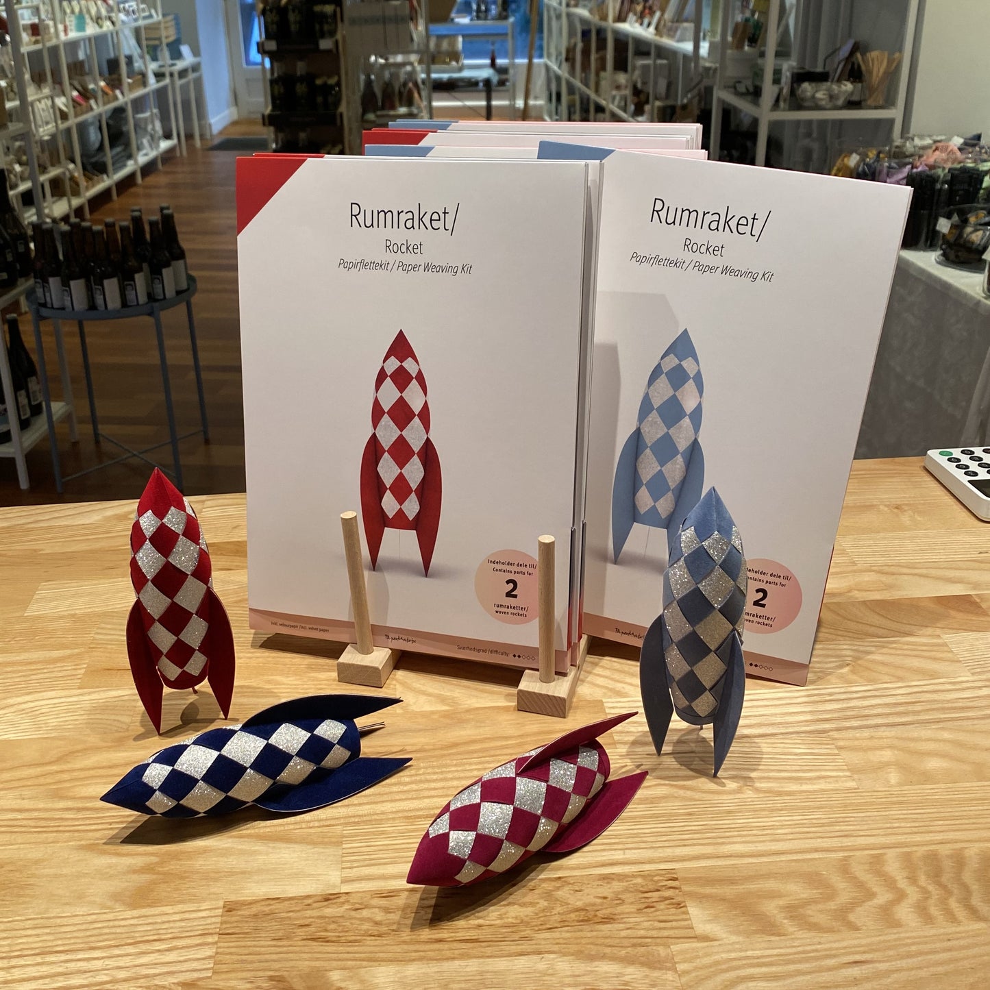PaperMatrix - Rumraket, Lyseblå og mørk pink, 2 stk
